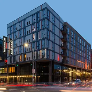 By Marriott District 3* Seattle